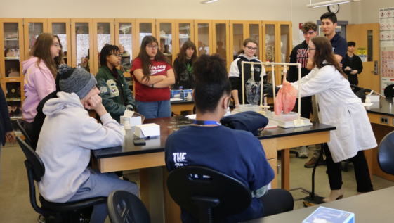 High School Students in SCCC Science Lab